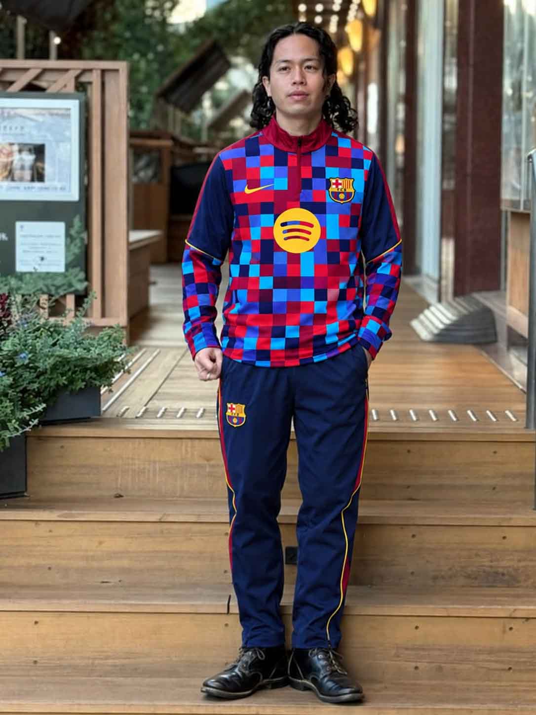 FCバルセロナ 2026-27 レッド×ブルー グラフィック トレーニング