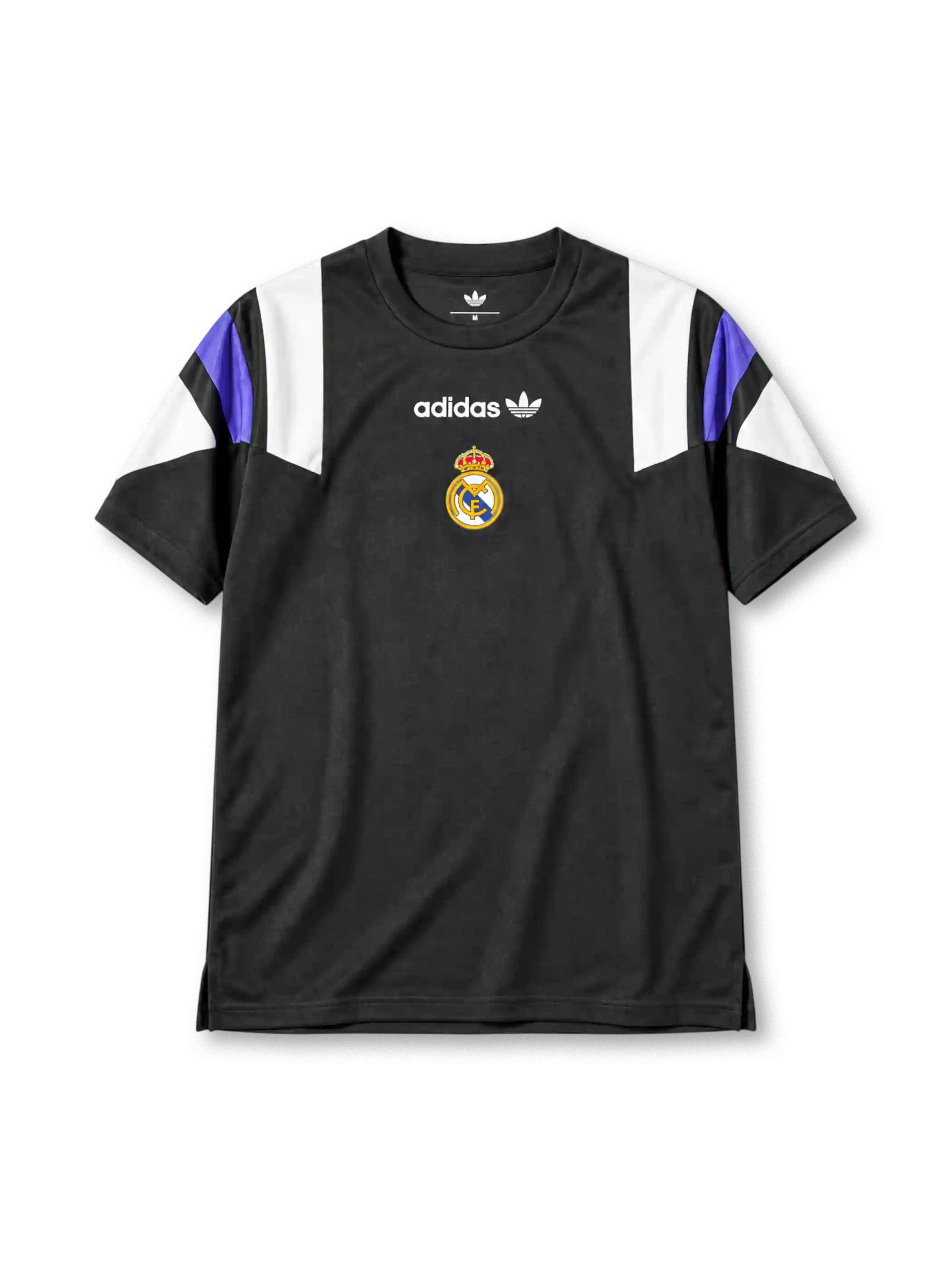 レアル・マドリード 2026-27 EQT Tシャツ 黒に白と紫のショルダーパネル 胸中央にエンブレム入り