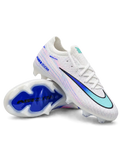 Nike Mercurial/マーキュリアル Vapor 15/ヴェイパー 15 Elite FG ホワイトのサッカースパイク、ピンクとブルーのラインとグラデーションのスウッシュ、ブルーのAIR ZOOMソール面