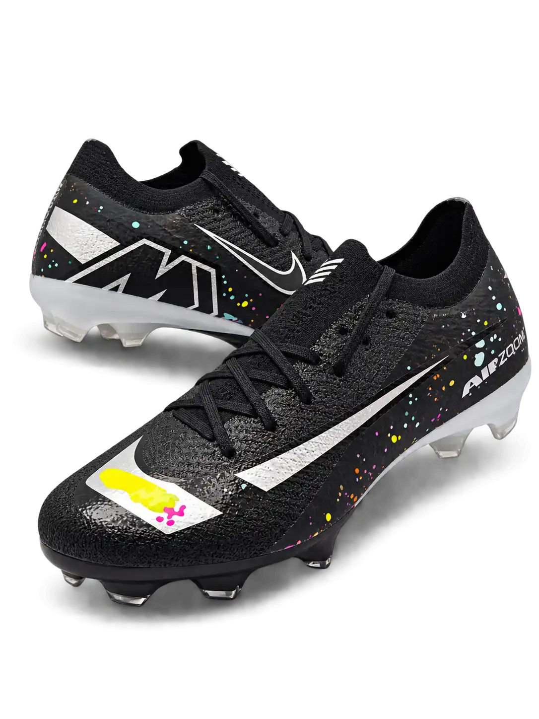 Nike Mercurial/マーキュリアル FG ブラックのサッカースパイク、カラフルなスプラッシュ柄とシルバーのスウッシュ、かかとのMロゴ