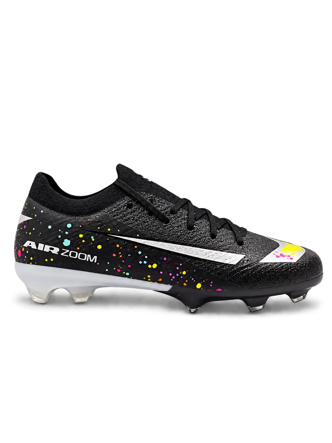 Nike Mercurial/マーキュリアル FG ブラックのサッカースパイク、カラフルなスプラッシュ柄とシルバーのスウッシュ、かかとのMロゴ