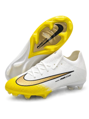 Nike Mercurial/マーキュリアル FG ホワイトとイエローのサッカースパイク、ゴールドのスウッシュとイエローのソールプレート
