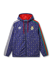 レアル・マドリード × adidas Originals × Gucci モノグラムジャケット ネイビー — GGモノグラム総柄・Gucciウェブストライプ・adidasストライプを配した三者構成スペシャルエディション