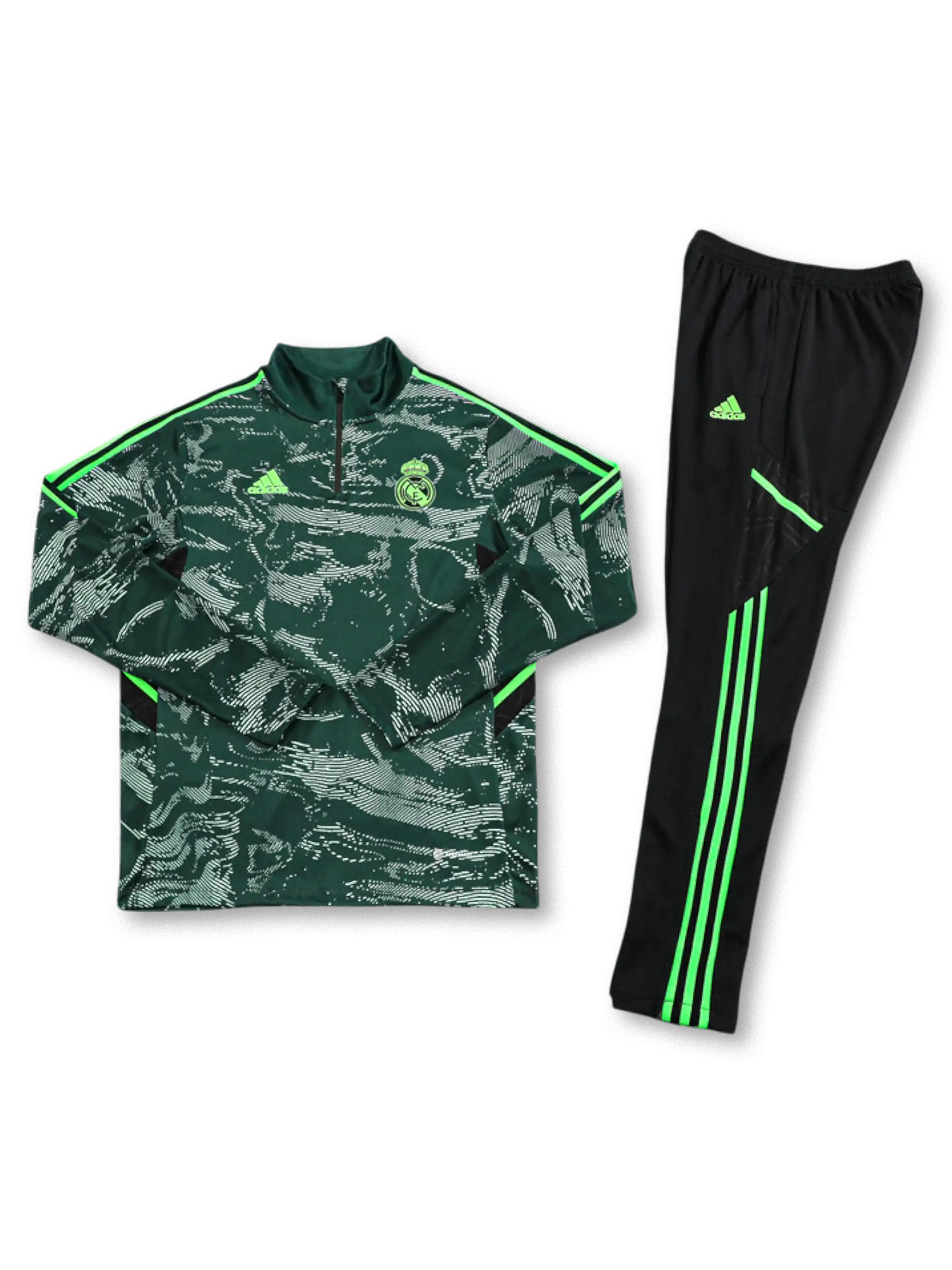 レアル・マドリード UCL仕様 ハーフジップ トレーニングセット 正面（グリーンカモ／ネオンライン）