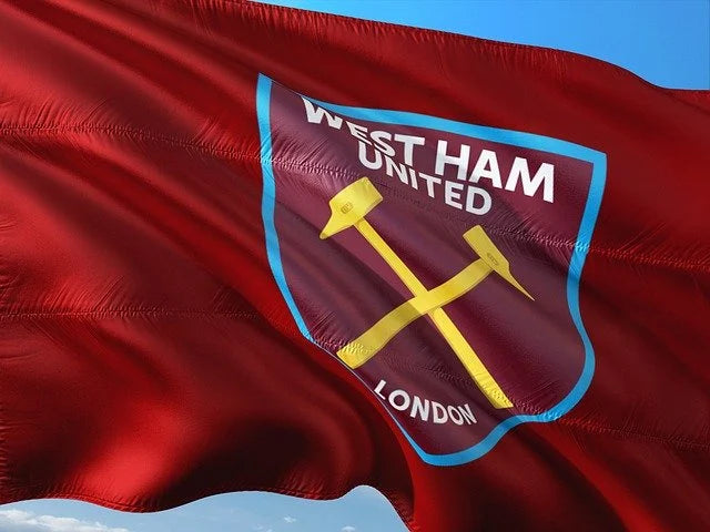 「クラレット＆ブルー、ハマーズの心。」 West Ham United｜The Hammers Heritage Collection