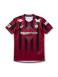 ヴィッセル神戸 2026/27 ホームジャージ 前面 — ワインレッド×ブラック縦ストライプ×Rakuten Mobileロゴ×四星エンブレム×Jリーグパッチ